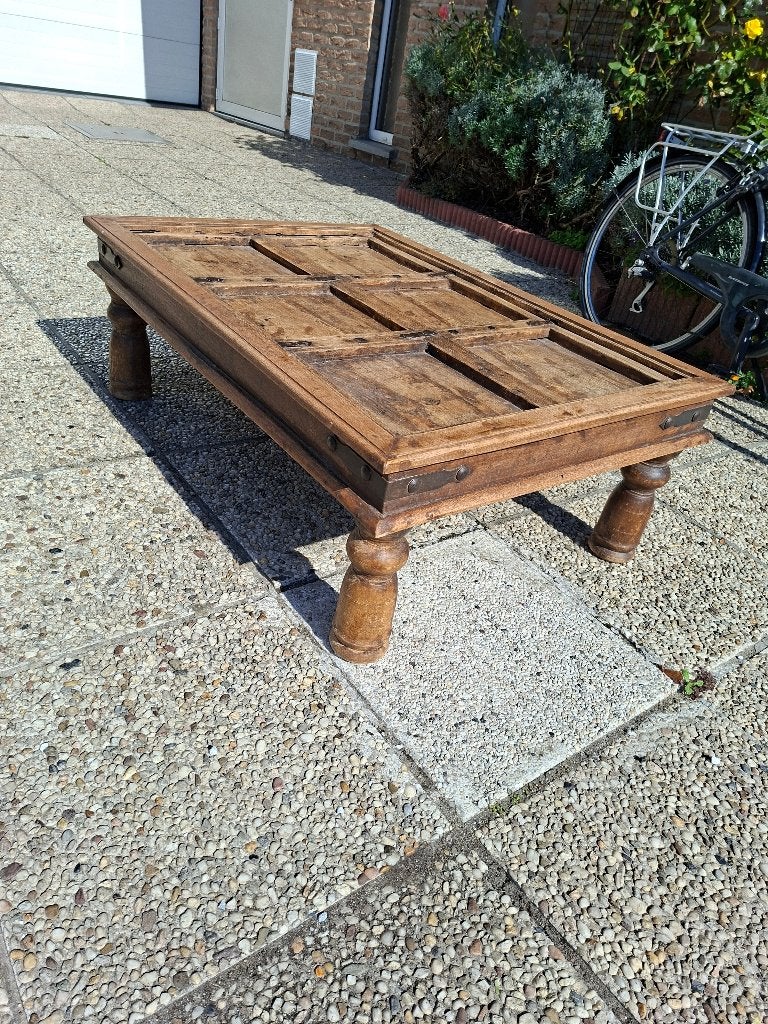 Table basse ancienne en bois, Enlèvement