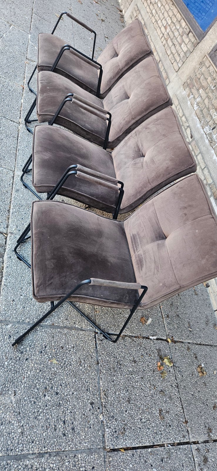 Gratis stoelen - weg is weg (prenuptia), Huis en Inrichting, Ophalen, Zwart, Metaal