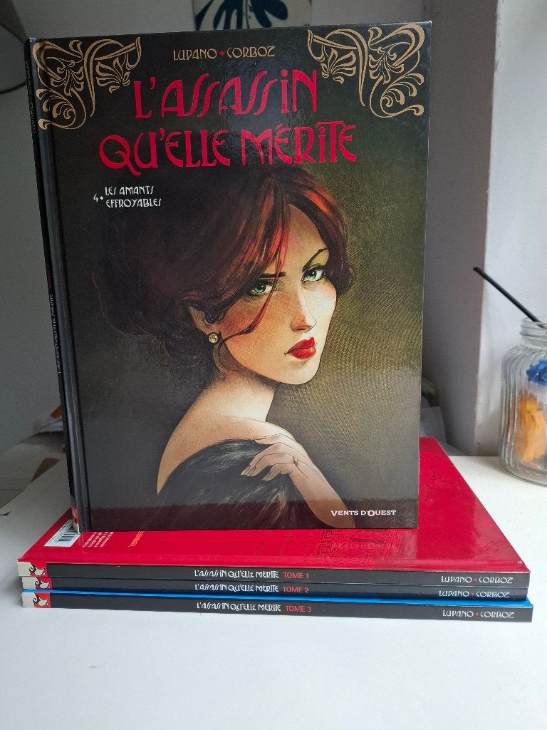 L'ASSASSIN QU'ELLE MERITE TOMES 1 à 4 SERIE COMPLETE TBE, Série complète ou Série, Enlèvement ou Envoi, Comme neuf