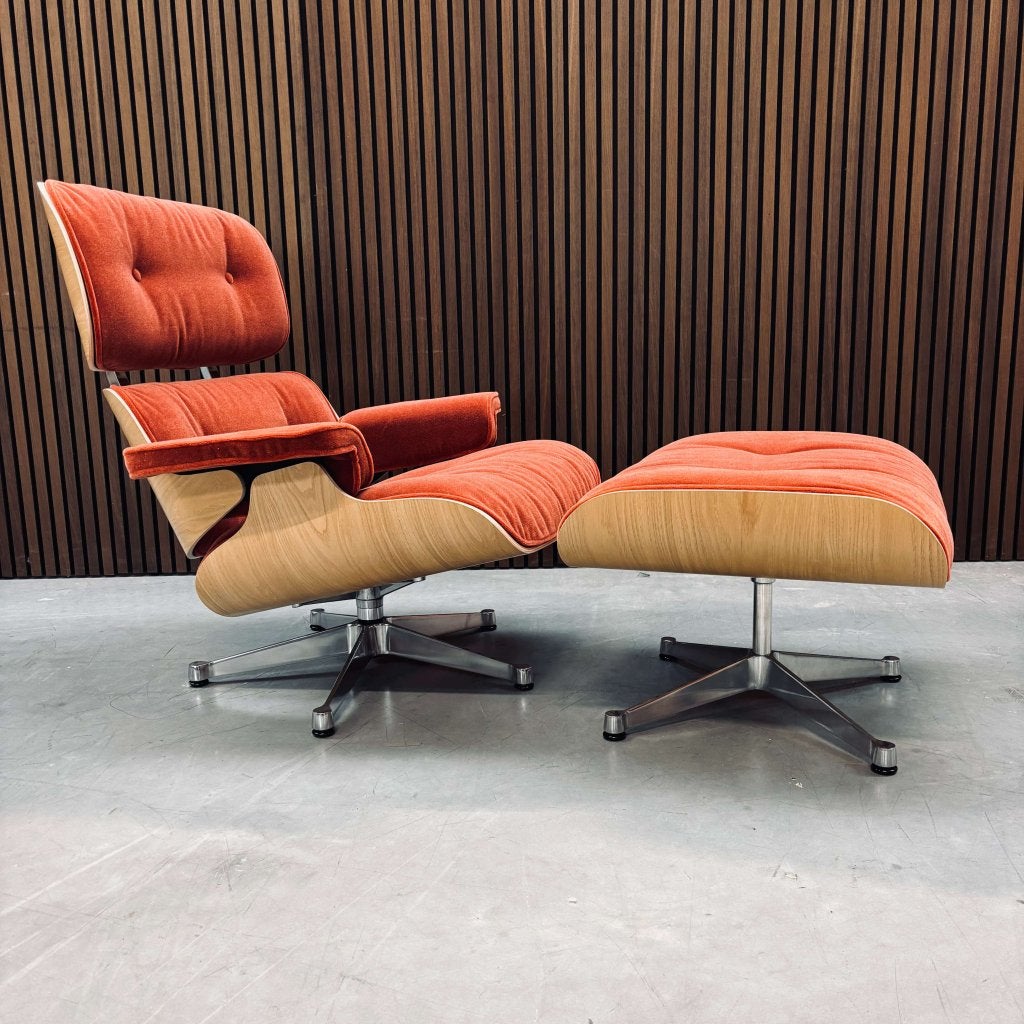 Eames Lounge Chair | Chestnut Shell & Brandy Calma, Enlèvement ou Envoi