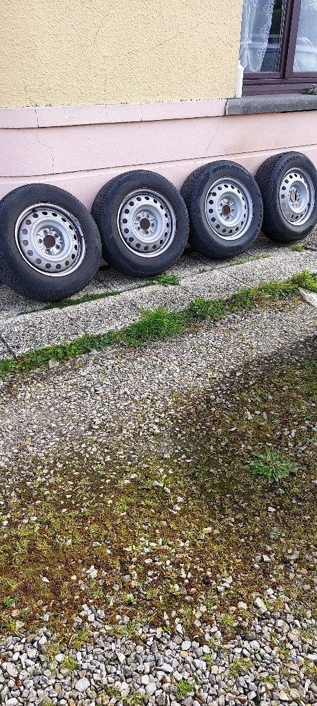 roues montées, 16 pouces, Véhicule de tourisme, Pneu(s), Enlèvement