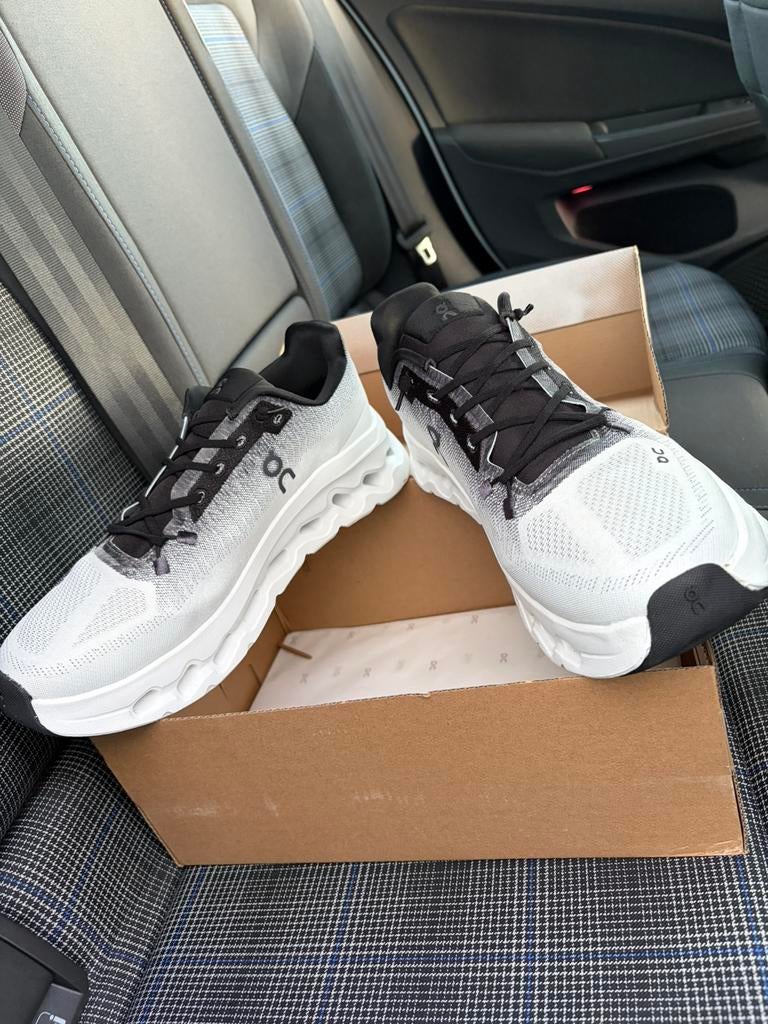 On Running Cloudtilt - maat 44, Verzenden, Nieuw, Wit, Sportschoenen