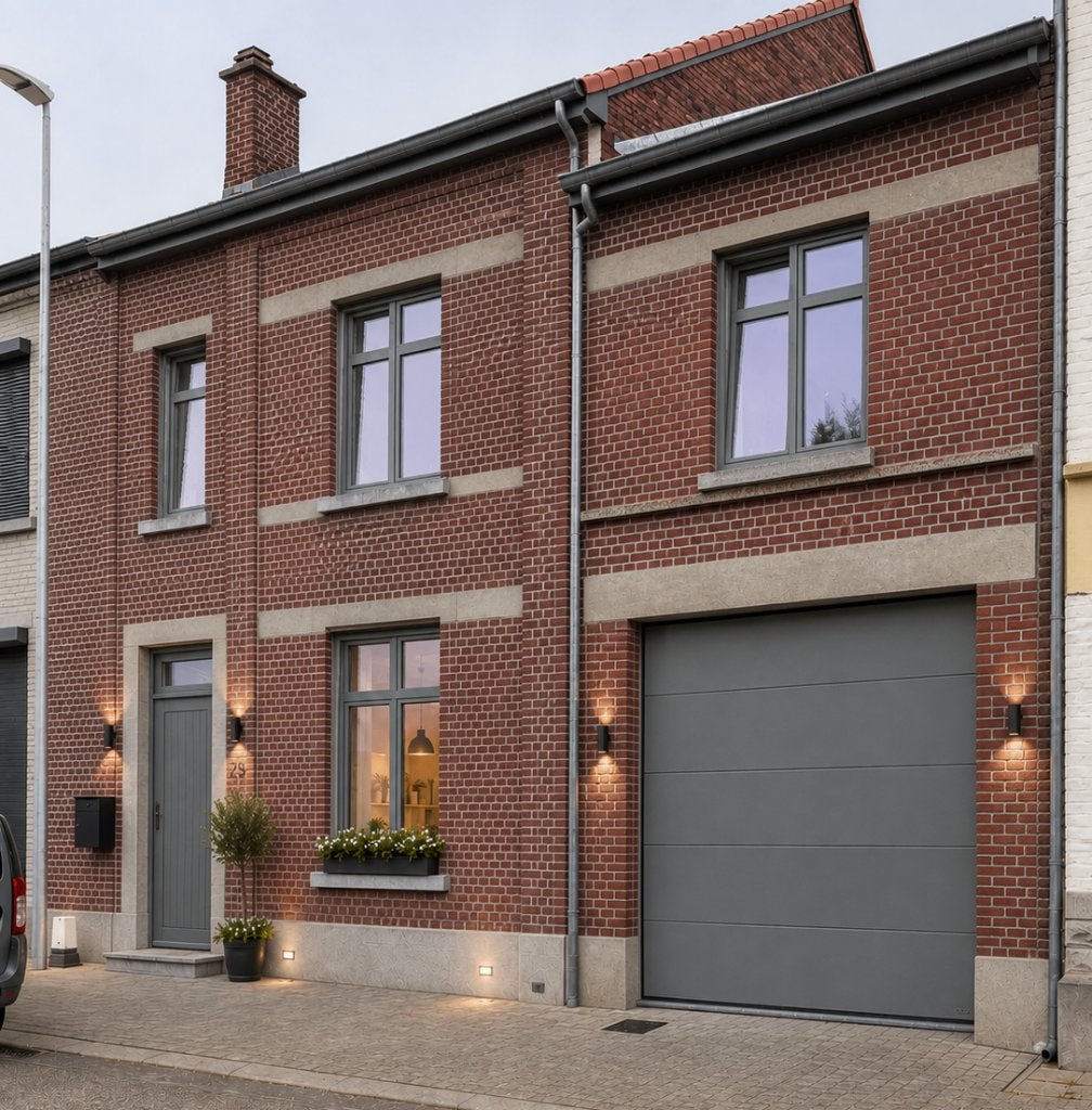 HUIS TE KOOP, 500 tot 1000 m², 232 m², Tussenwoning, Verkoop zonder makelaar
