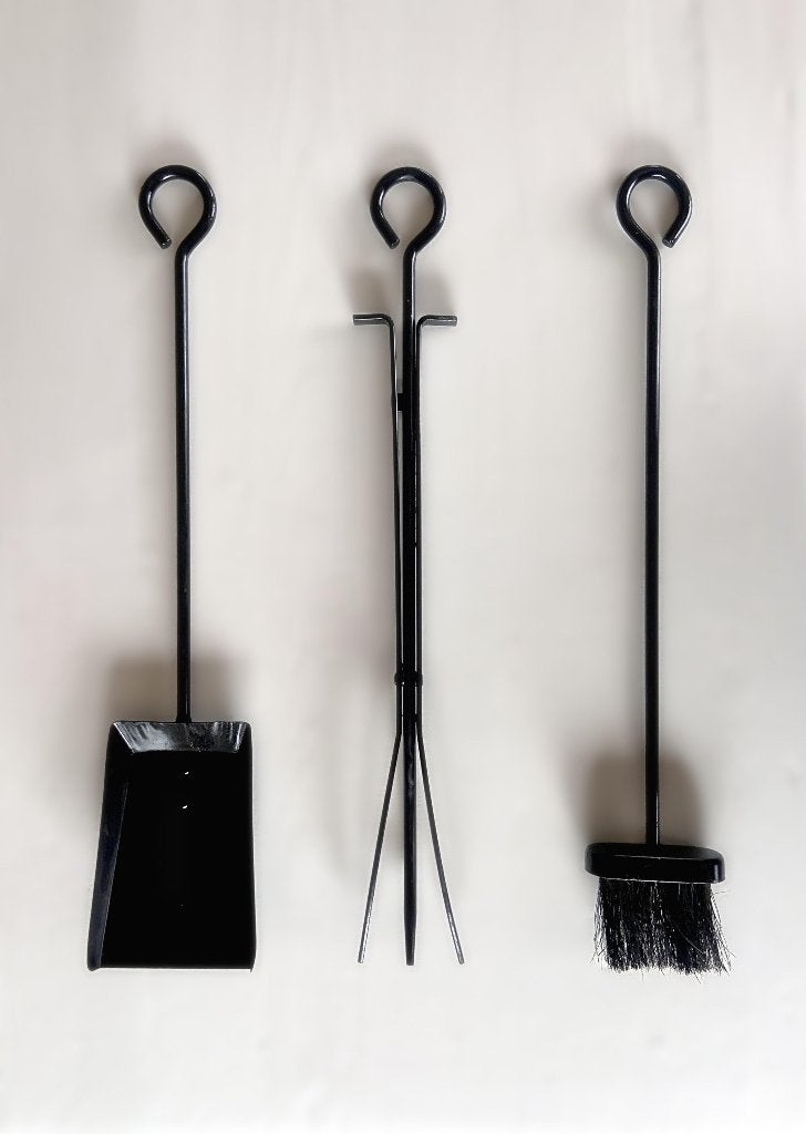 Lot 3 outils de nettoyage pour cheminée métal noir, Maison & Meubles, Cheminées, Enlèvement ou Envoi, Utilisé, Cheminée au bois