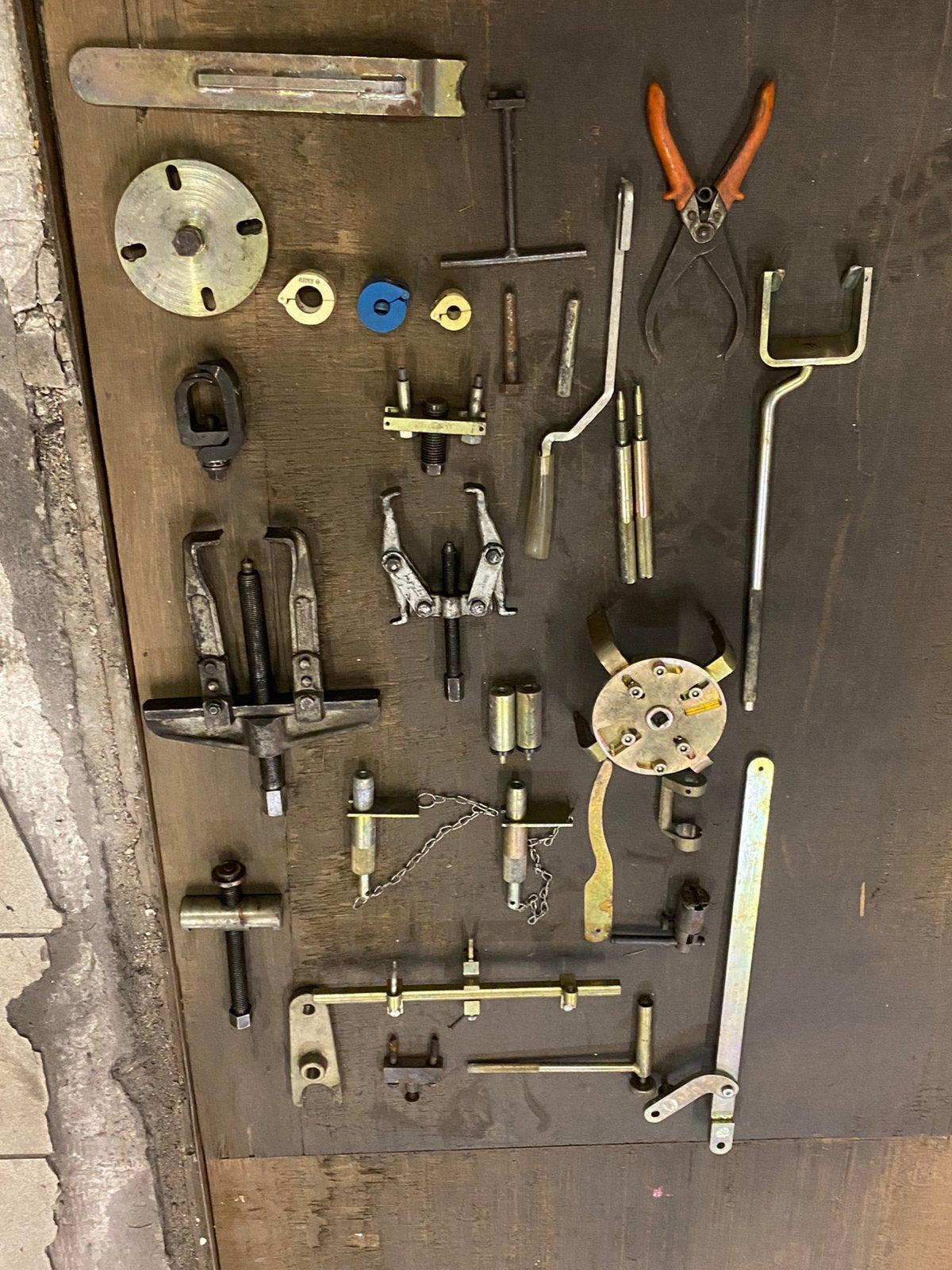 Outillage divers Mazda, Enlèvement, Utilisé