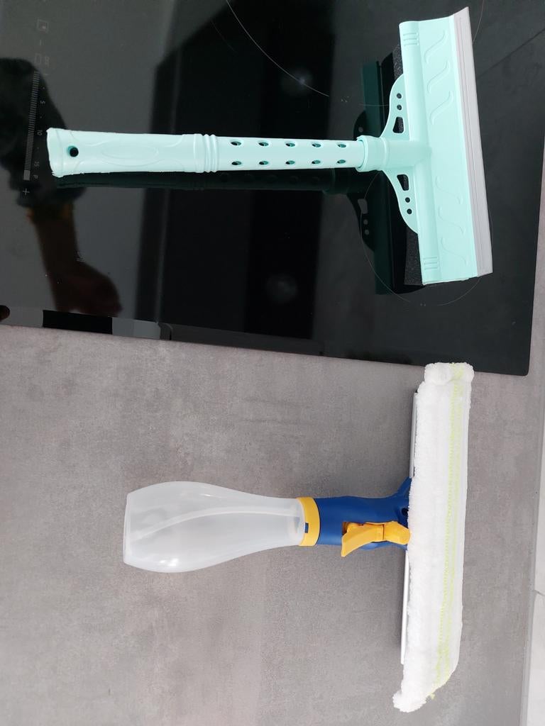 Kit de lavage de vitres 3 en 1, Enlèvement ou Envoi