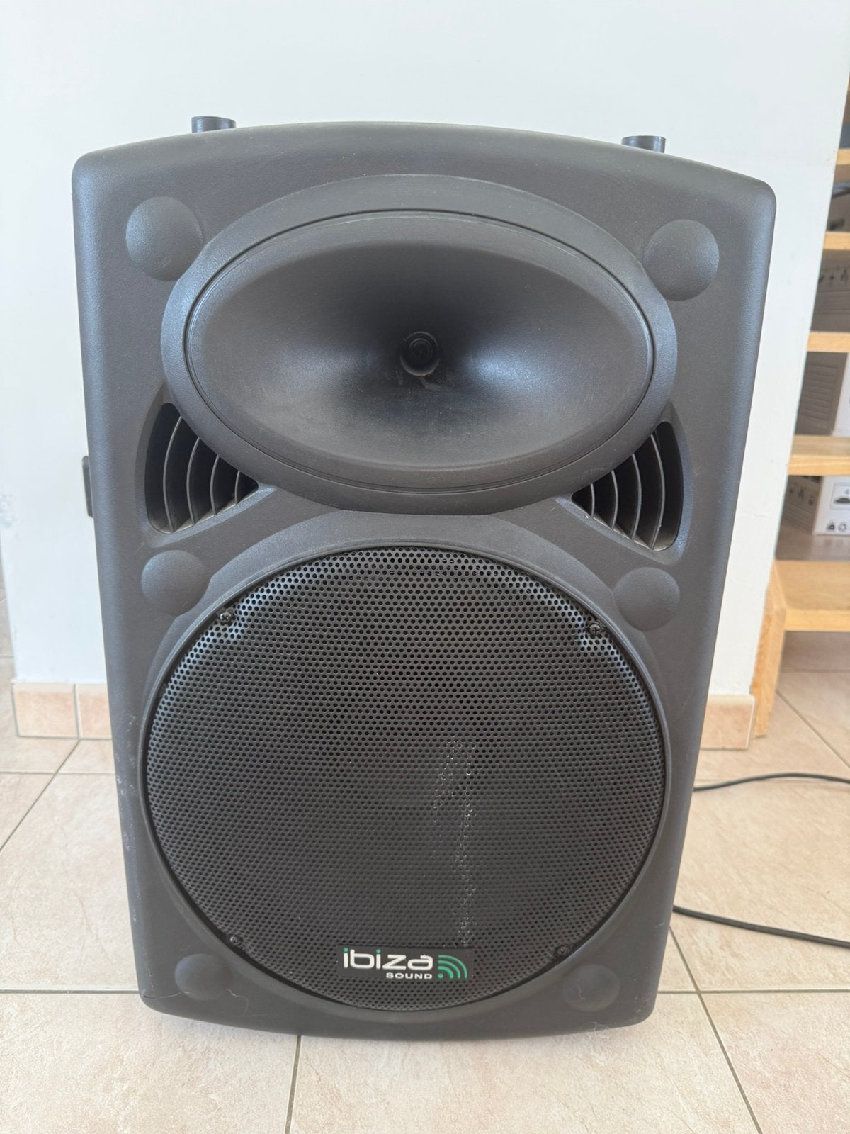 Enceinte portable Ibiza Sound PORT15VHF-BT 800W, Enceinte de fête, Enlèvement, Utilisé, Bluetooth