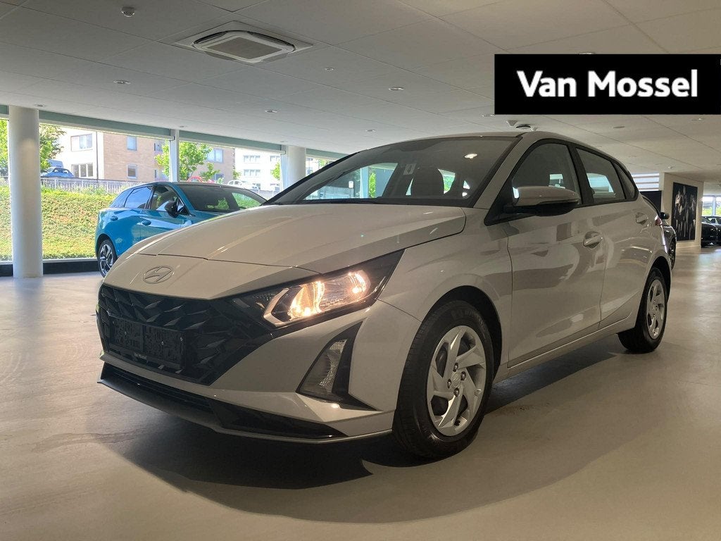 Hyundai i20 Twist (automatique), Autos, Hyundai, Argent ou Gris, Achat, Entreprise, 5 portes