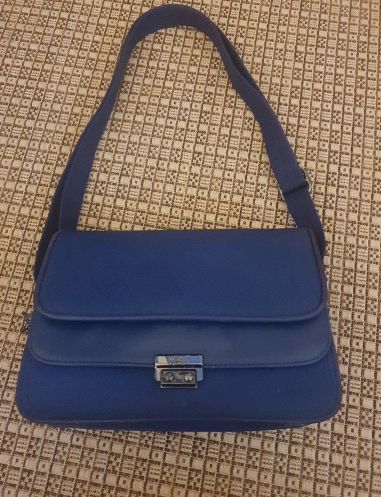 sac kipling violet, Enlèvement, Violet, Kipling