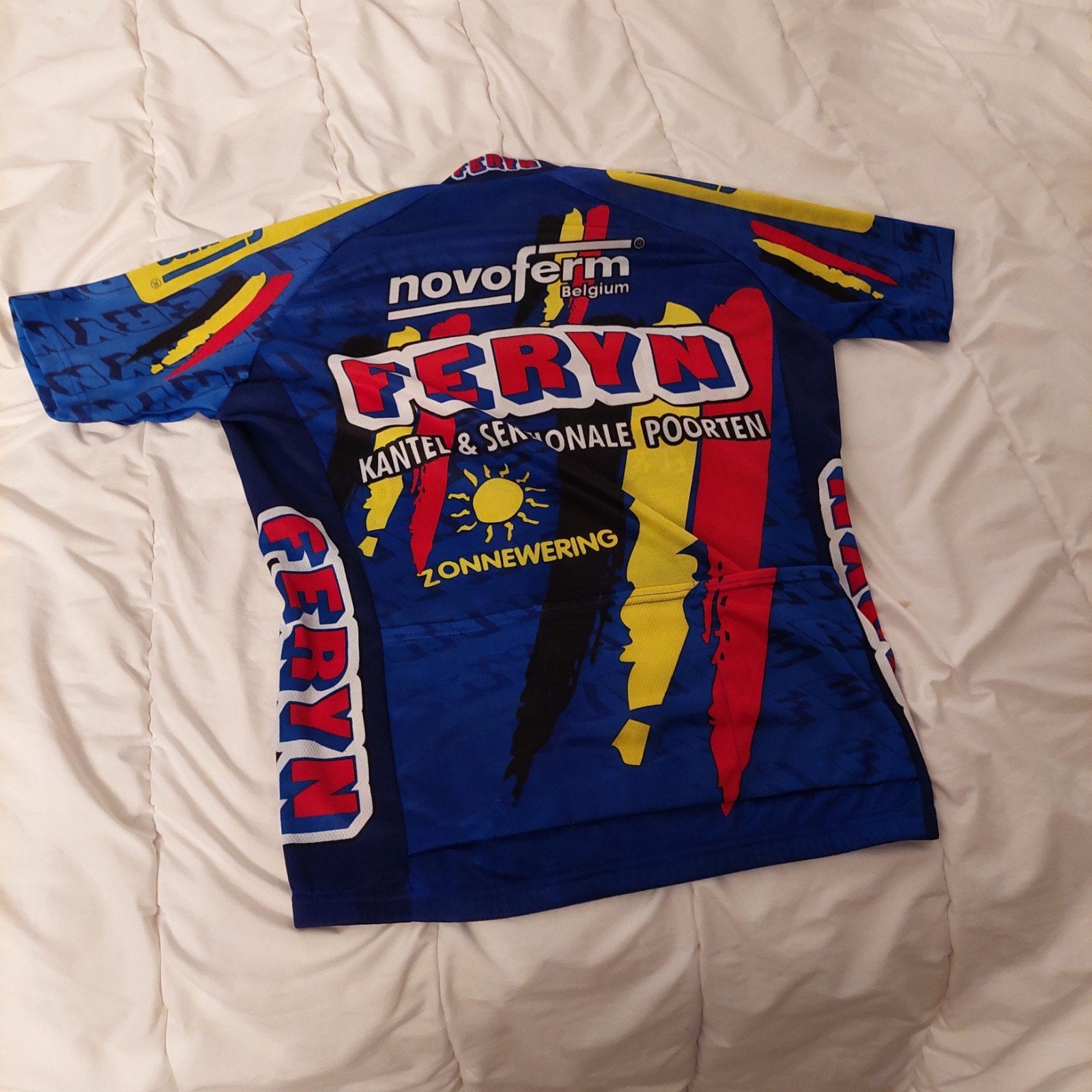 MAILLOT D'ÉTÉ DE COURSE NO 5 = Taille wmmmmmmmmmmm, Vélos & Vélomoteurs, Vêtements d'extérieur, Femmes, Enlèvement ou Envoi, M