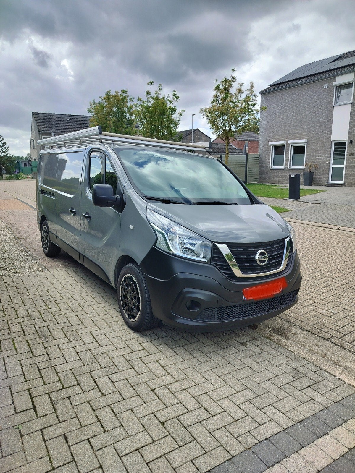 Nissan NV 300, Auto's, Voorwielaandrijving, Stof, 4 cilinders, 1600 cc