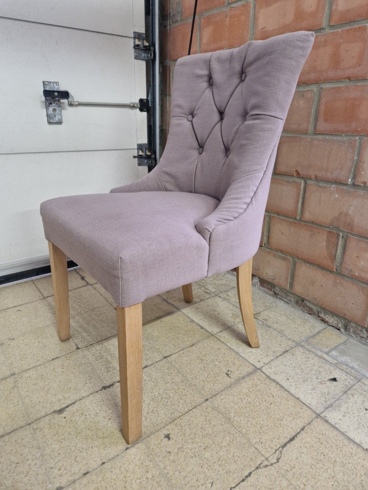 4 Stoelen, Ophalen