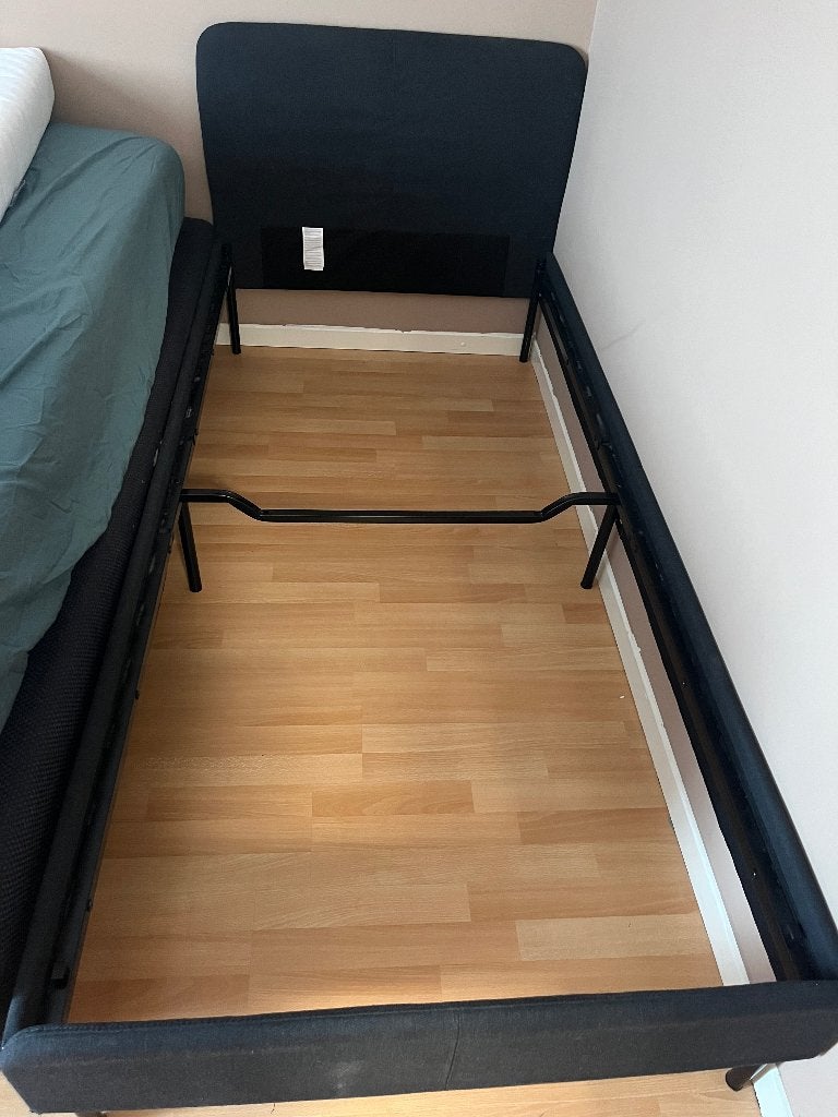 Slattum ikea bedframe, Ophalen, 90 cm, Eenpersoons, Zo goed als nieuw