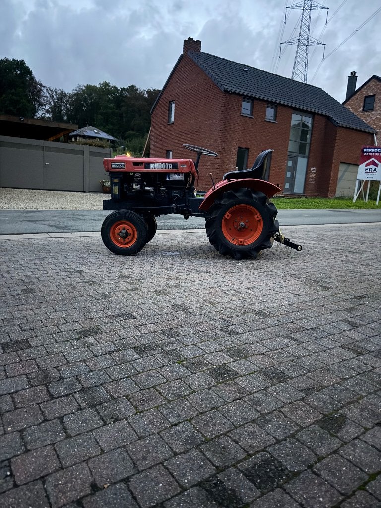 Prachtige handige compacte Kubota b6000 16pk past overaldoor, Jardin & Terrasse, Enlèvement ou Envoi, Démarrage électrique, 90 à 120 cm