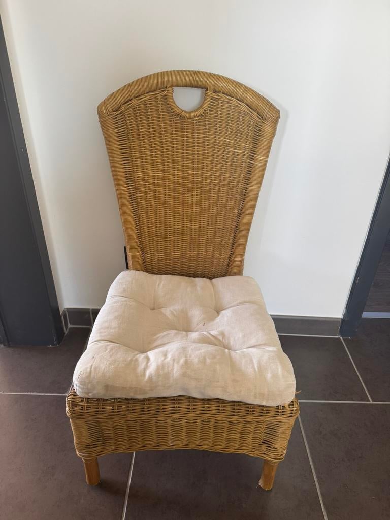 Rieten stoel, Ophalen