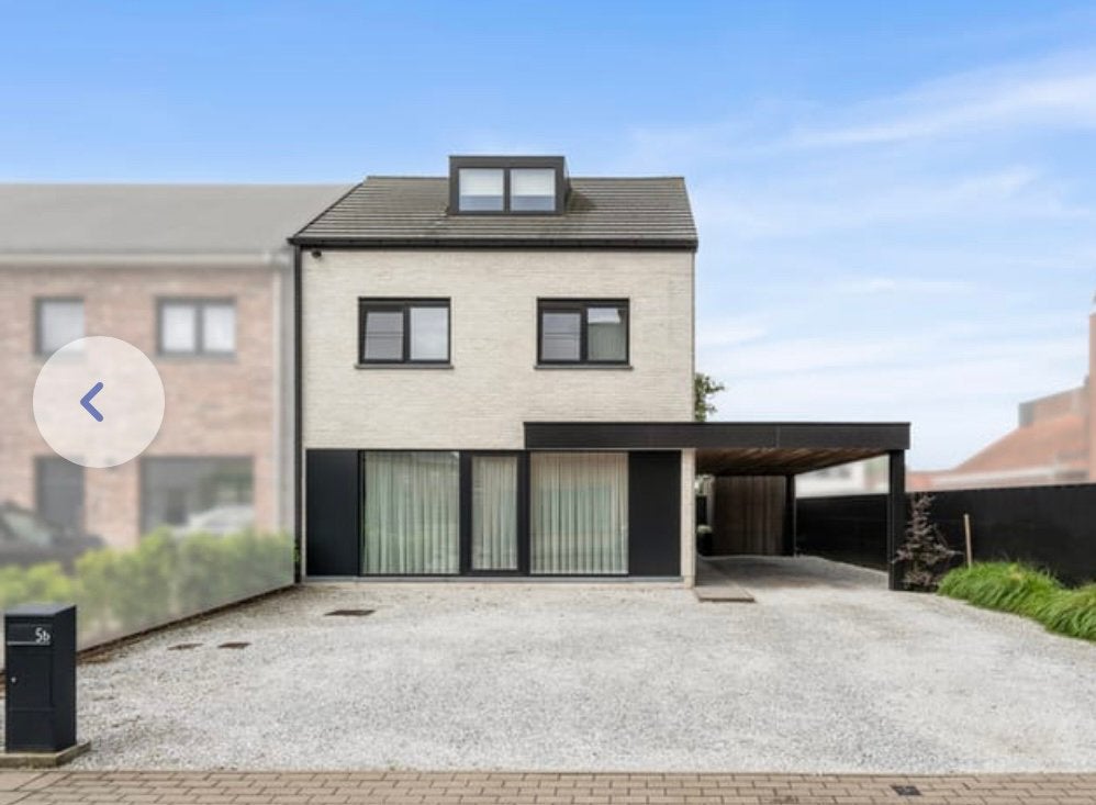 Huis te koop in Deinze, Immo, 200 tot 500 m², Deinze, Provincie Oost-Vlaanderen, Twee onder één kap