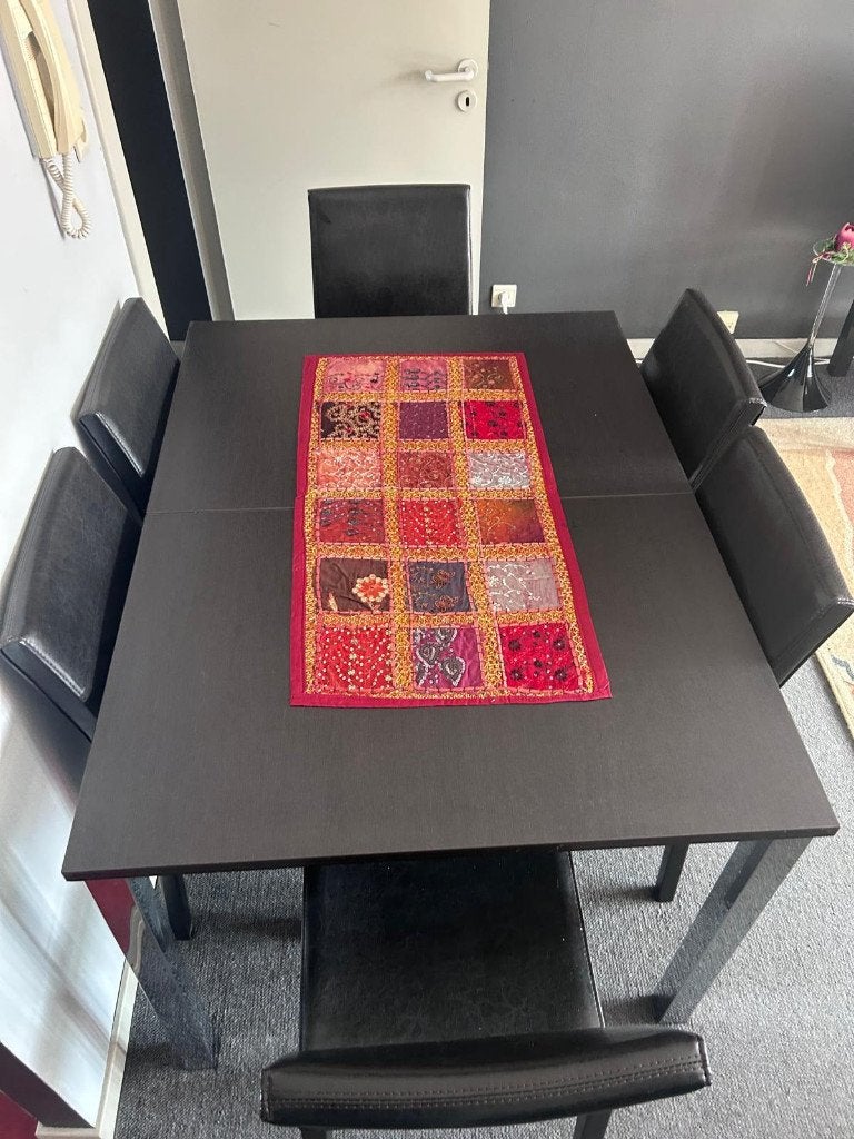 Table à manger moderne à 6 places  (extensible), Maison & Meubles, Tables | Tables à manger, Comme neuf, 50 à 100 cm, 150 à 200 cm