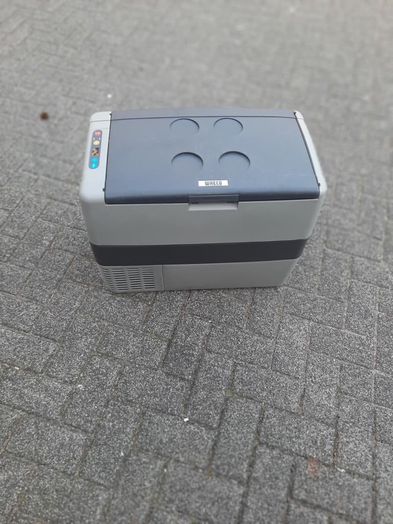 Waeco coolfreeze CF-50 compressor koelbox frigo 12v/220v, Ophalen of Verzenden, Koelbox, Compressor