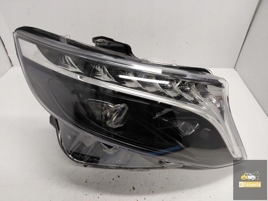 A4479063301, Phare droit noir LED Full ILS pour Mercedes Cla, Mercedes-Benz AG, Mercedes-Benz, Utilisé, Mercedesstrasse 120
70372  Stuttgart, DE
