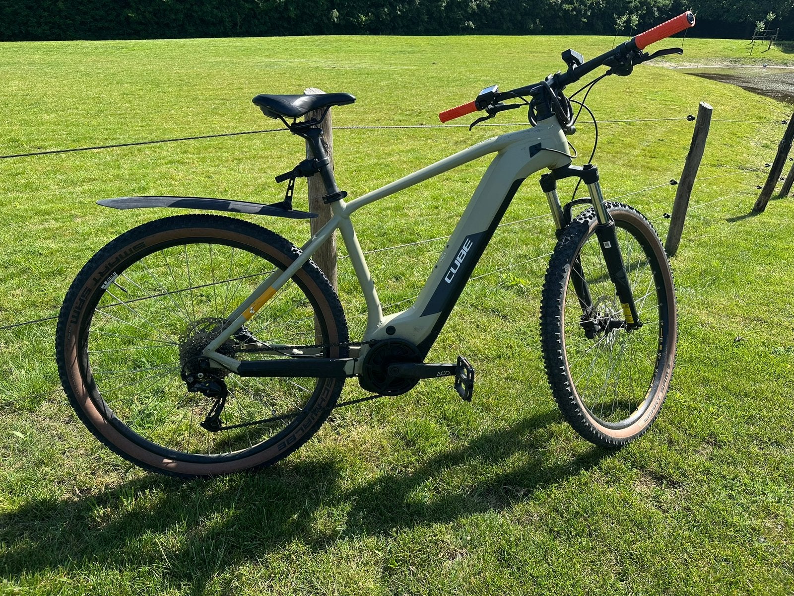 Elektrische Mountainbike Cube, Ophalen, Zo goed als nieuw, Cube