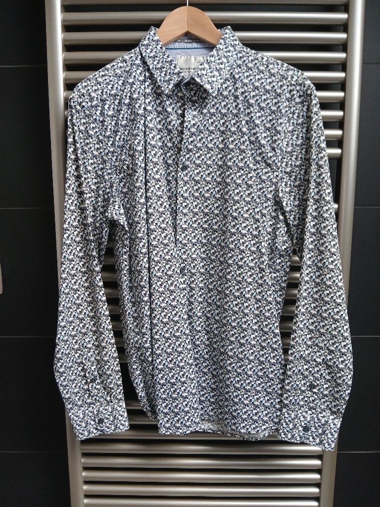 Chemise pour homme No Excess nouvelle taille L, Vêtements | Hommes, Chemises, Neuf, Tour de cou 41/42 (L), No excess, Enlèvement ou Envoi