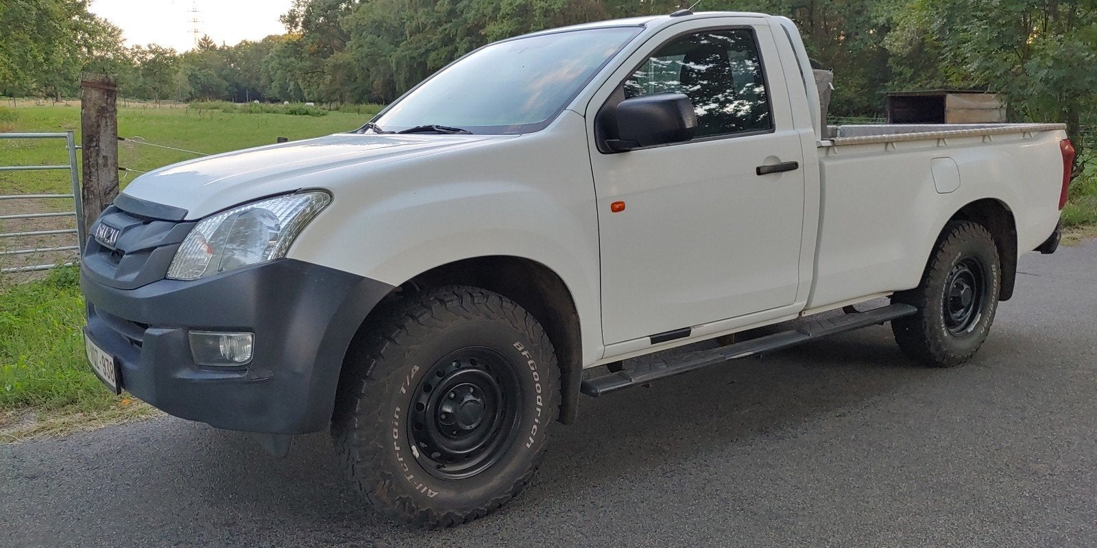 Isuzu D-max pickup 4x4 single cab 2.5TD bouwjaar 04/2013, Euro 5, Elektrische ramen, Zwart, 4 cilinders