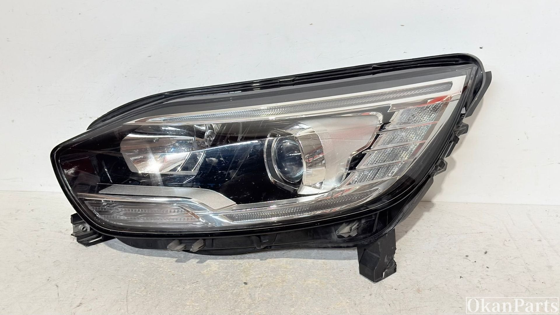 Linker Renault Scenic IV LED liens koplamp 260607230R, Autos : Pièces & Accessoires, Éclairage, Renault, Utilisé