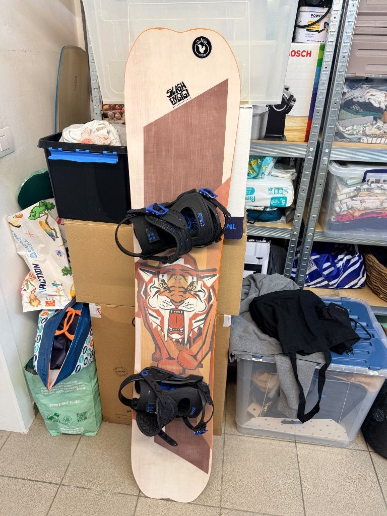 Snowboard slash, Sport en Fitness, Snowboarden, Ophalen, Gebruikt, Board