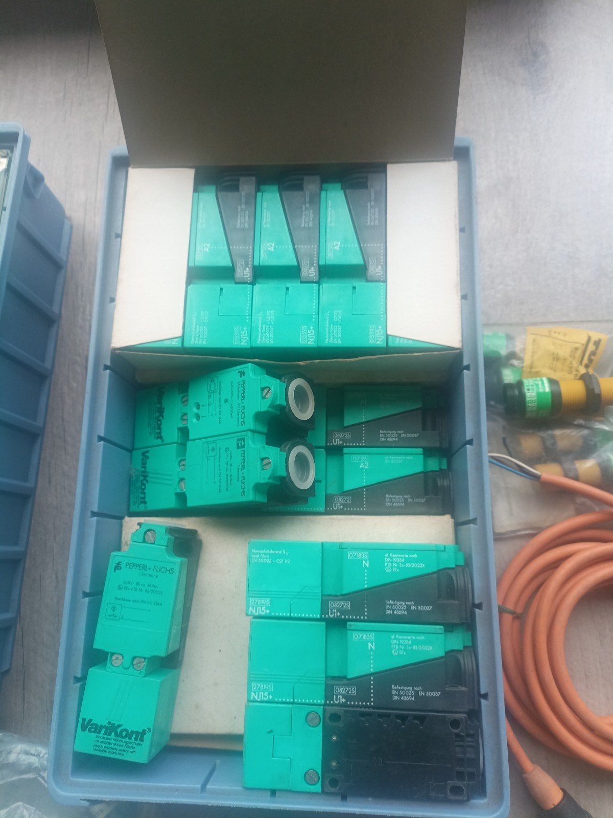 Sensor,nadering ifm , truck , peppel fuch, Doe-het-zelf en Bouw, Ophalen