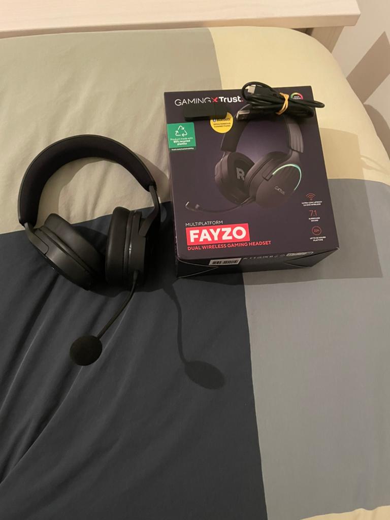 Headset, Computers en Software, Headsets, Gaming headset, Ophalen of Verzenden, Zo goed als nieuw, Draadloos