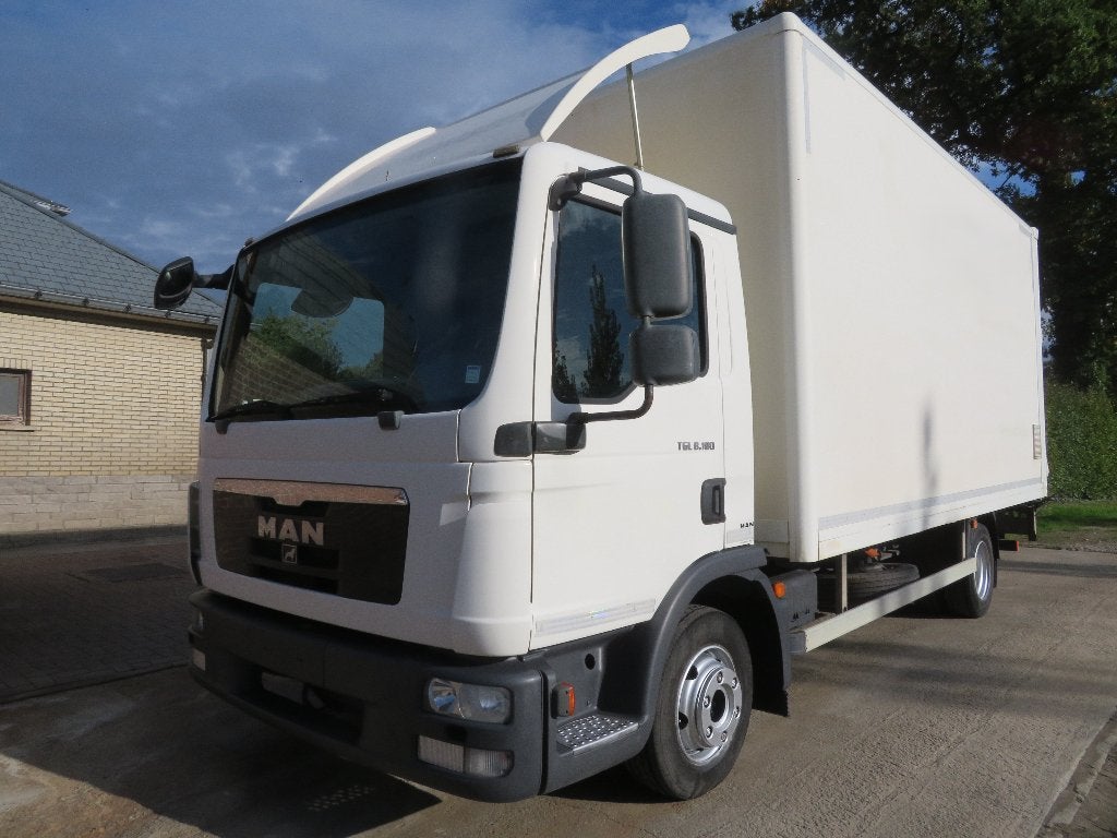 MAN TGL.8.180 Bakwagen - 332.345km - 2011 - €5, Auto's, Euro 5, Zwart, 4 cilinders, MAN