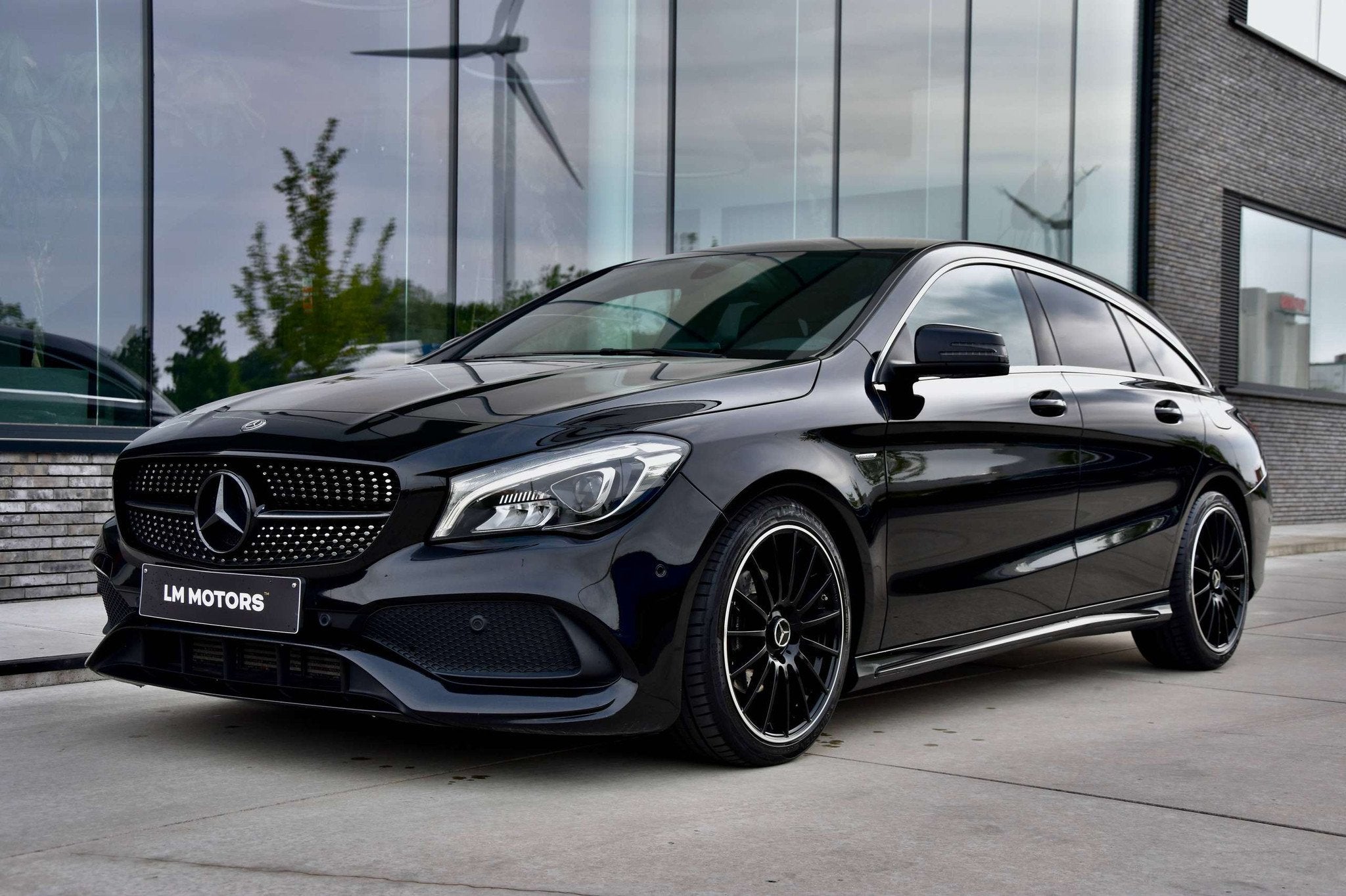 Mercedes-Benz CLA-Klasse 180 *AMG PACK* EDITION (bj 2018), Auto's, CLA, 122 pk, Gebruikt, 4 cilinders