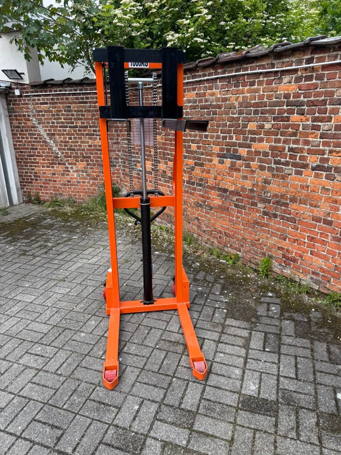 NIEUWE HANDMATIGE STAPELAAR VAN 1000 KG VOOR 450€!, Doe-het-zelf en Bouw, Ophalen, Nieuw