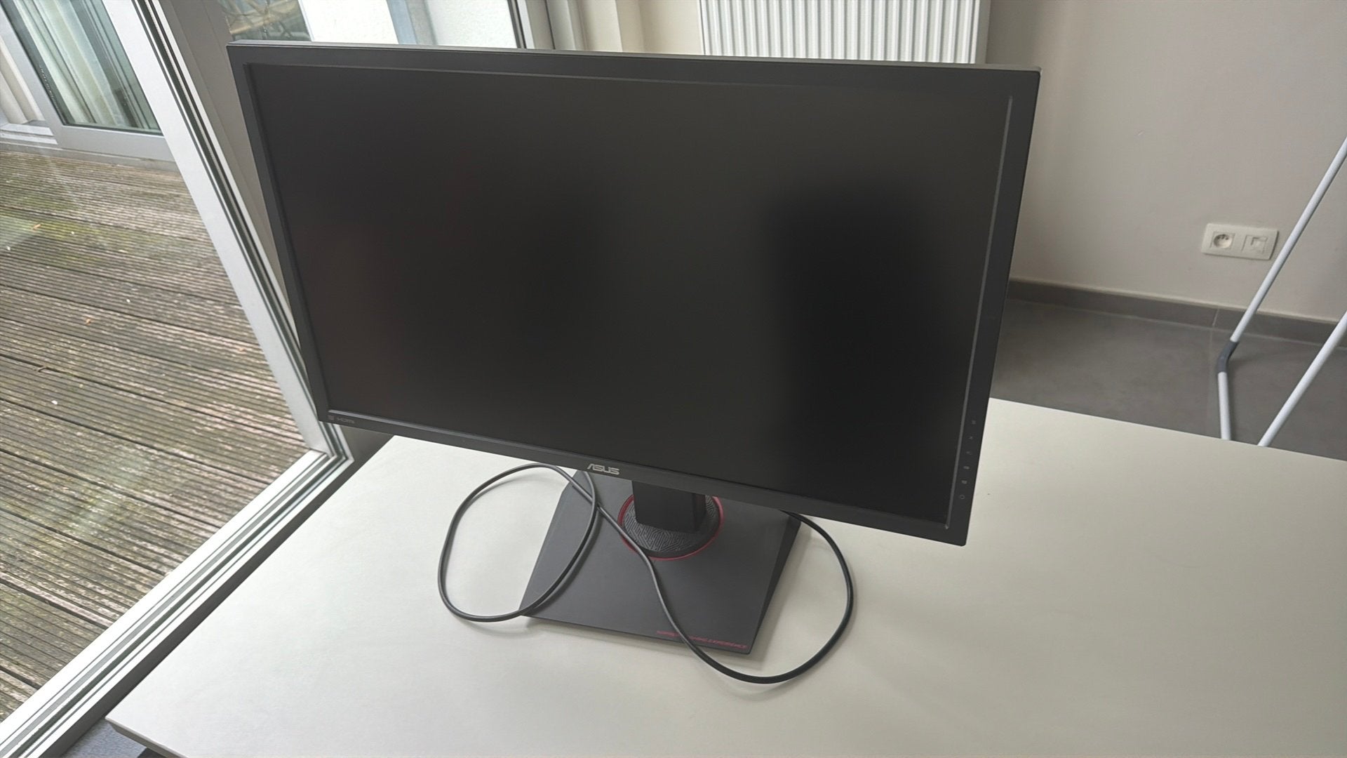 ASUS MG28UQ, Informatique & Logiciels, Gaming, Comme neuf, Enlèvement, DisplayPort