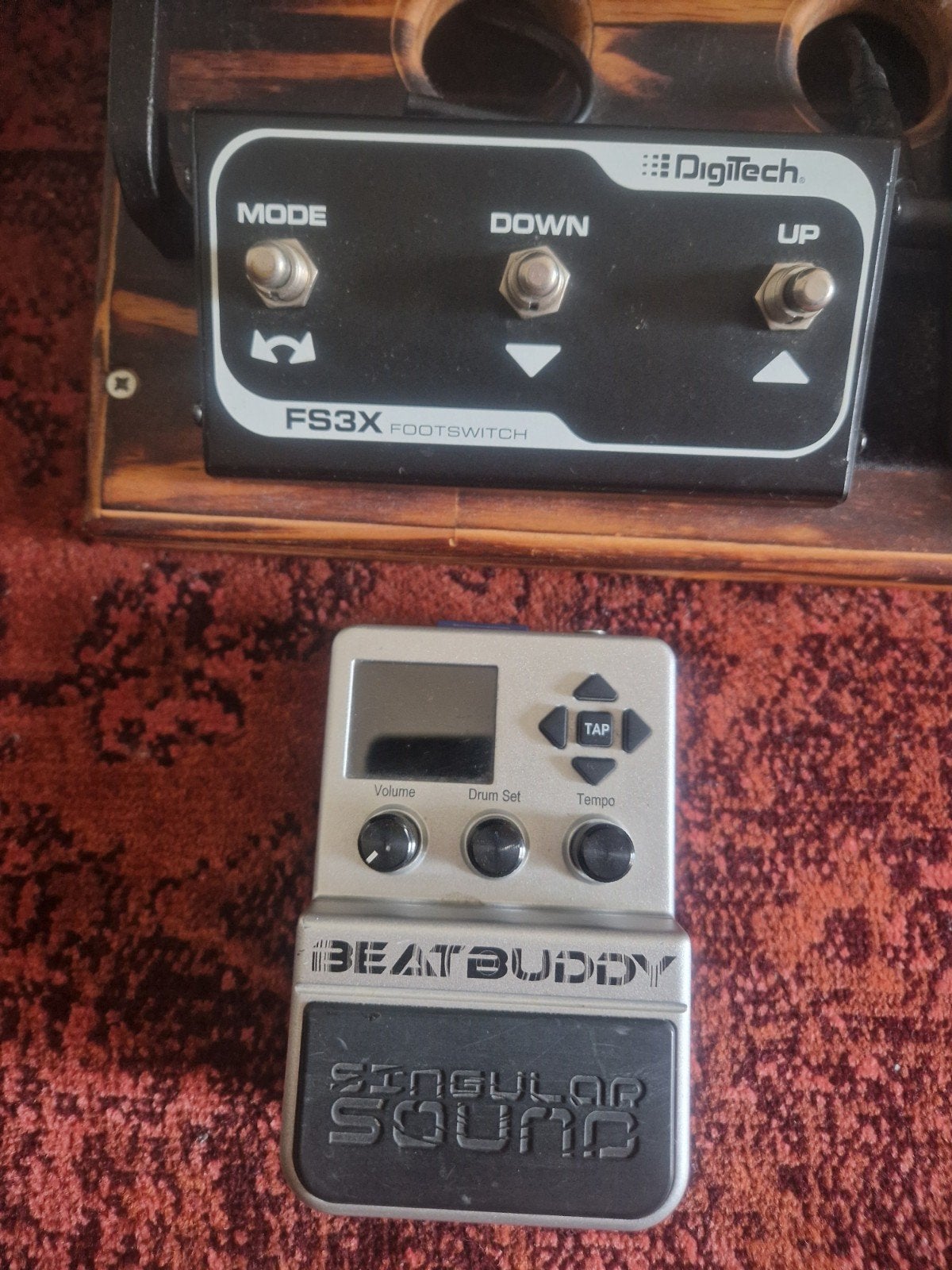 Beatbuddy + external footswitch, peu utilisés, Musique & Instruments, Effets, Enlèvement