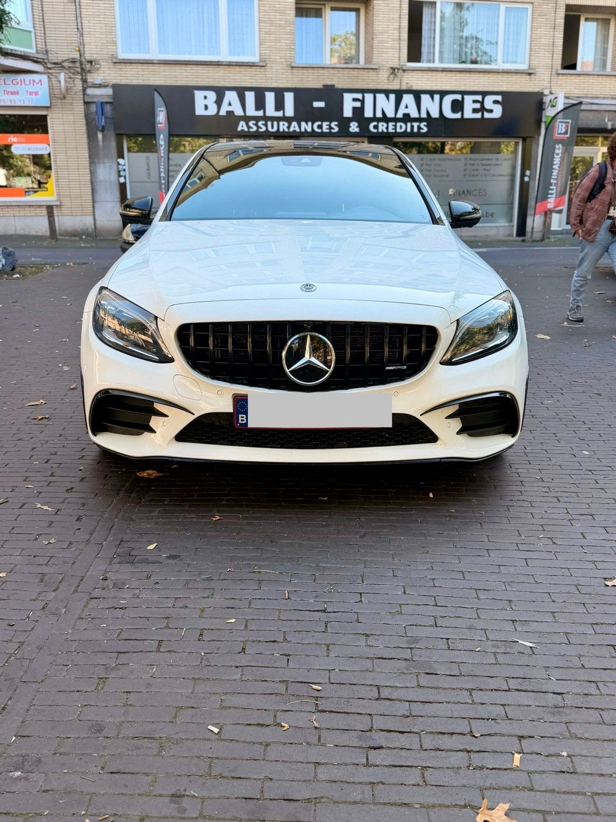 Prachtige Mercedes C300 (Hybride/Benzine) – Full AMG Styling, Automaat, 4 deurs, Achterwielaandrijving, Zwart