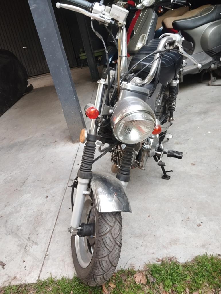 Skyteam Dax "the bullet"-versie, Fietsen en Brommers, Ophalen, Overige modellen, 49 cc, 4 versnellingen