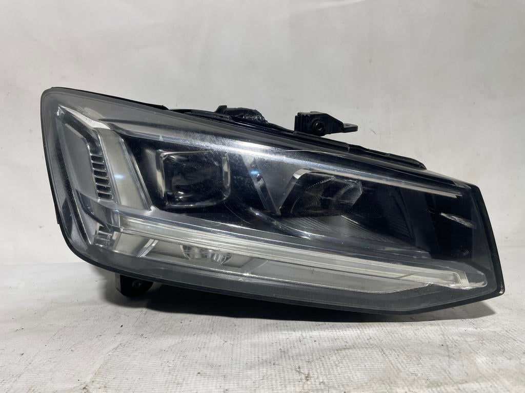 Phare droit Audi Q2 81A941034, Audi, Enlèvement, Utilisé