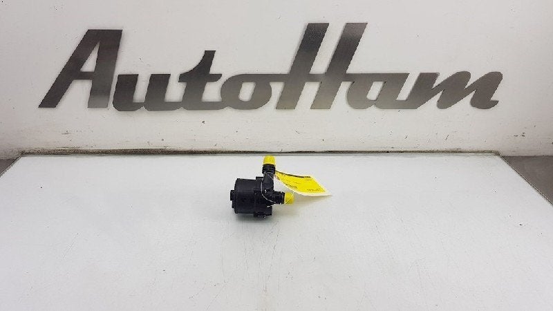 EXTRA EAU POMPE BMW X2 (F39) (01-2017/10-2023), Robert Bosch AG, Utilisé, BMW, Robert-Bosch-Allee 1
74232  Abstatt, DE