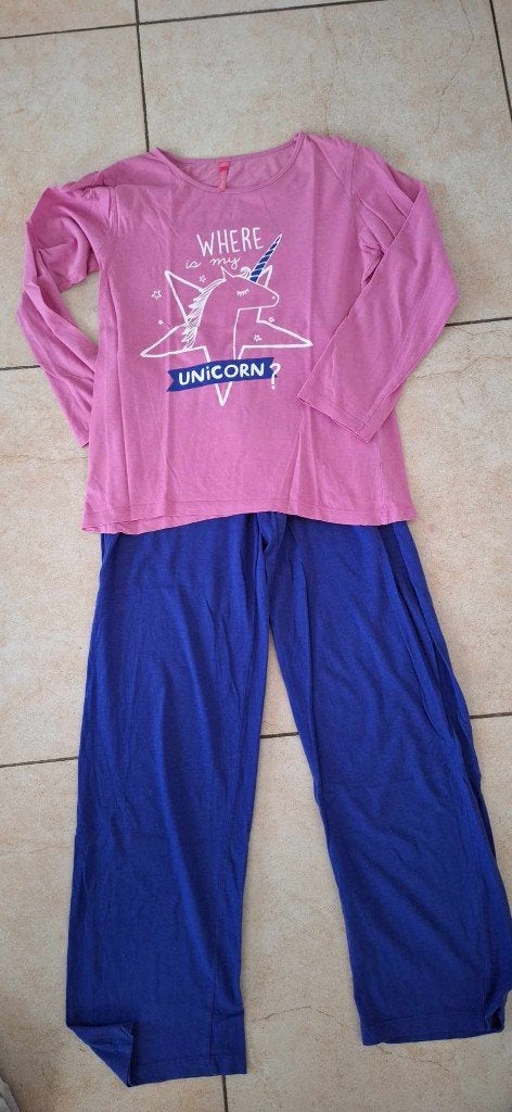 Pyjama fille, Enfants & Bébés, Vêtements enfant | Taille 152, Enlèvement ou Envoi, Comme neuf, Fille, Vêtements de nuit ou Sous-vêtements