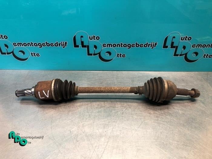 Aandrijfas links-voor van een Nissan Micra (Micra 03-), Gebruikt, -, -, Ophalen of Verzenden