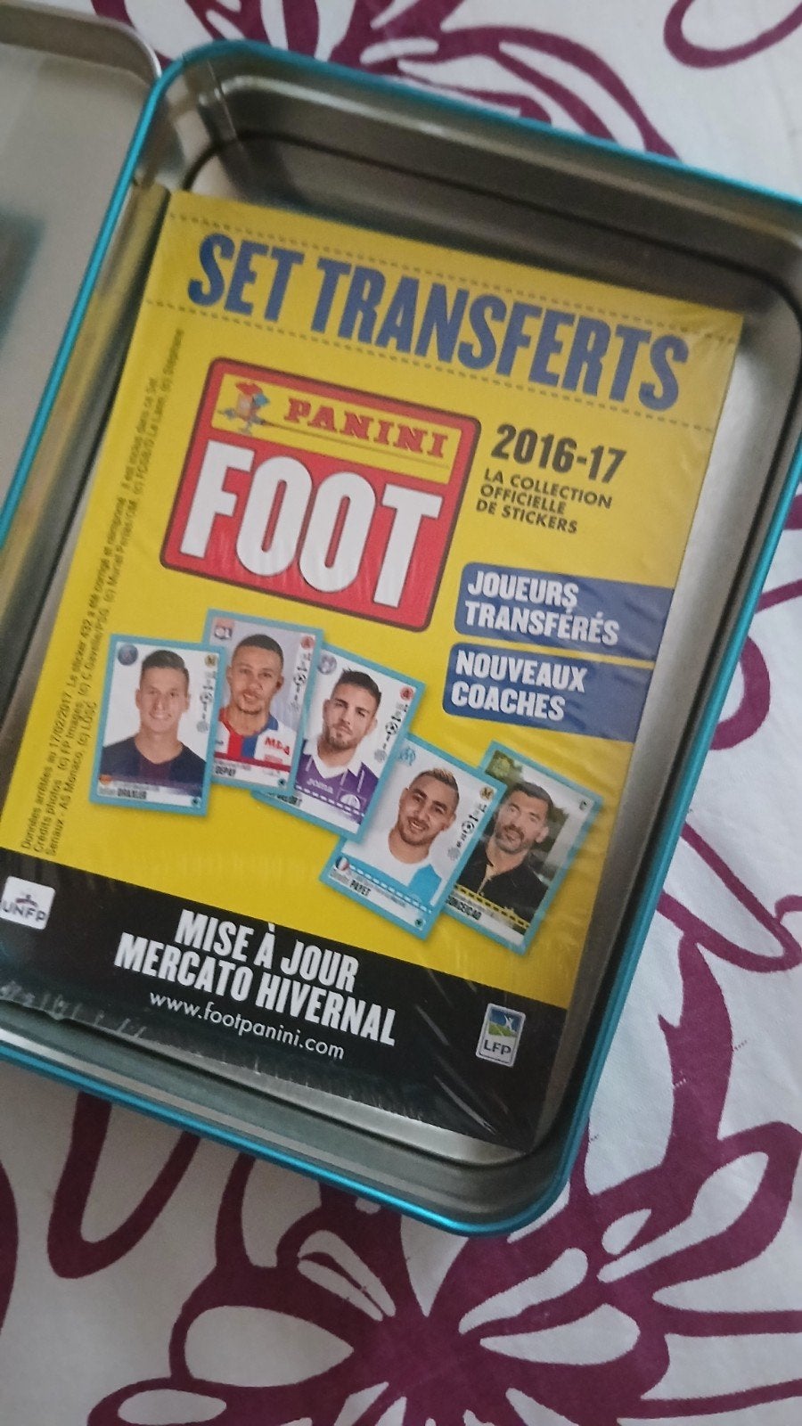set de transfer foot 2016, Enlèvement ou Envoi, Neuf, Plusieurs autocollants