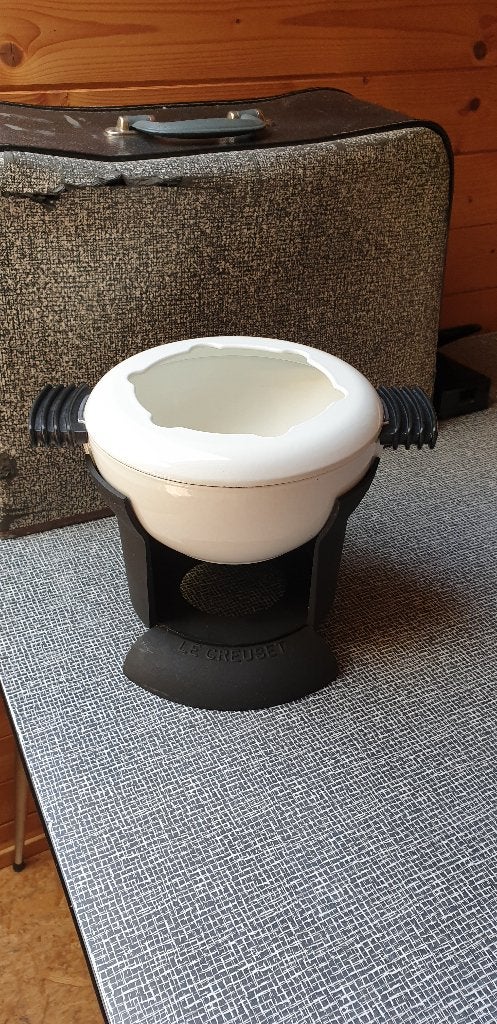 Fondue pot , Le creuset, Enlèvement, Comme neuf, Fonte, Autres types