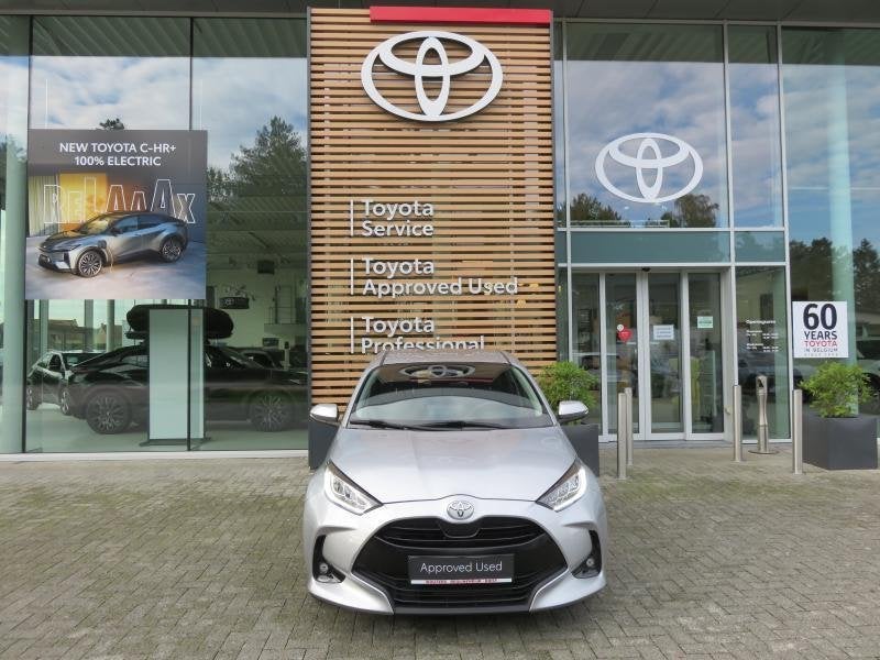 Toyota Yaris 1.5 VVT-iE 6MT Iconic, Autos, Argent ou Gris, Achat, Euro 6, Boîte manuelle