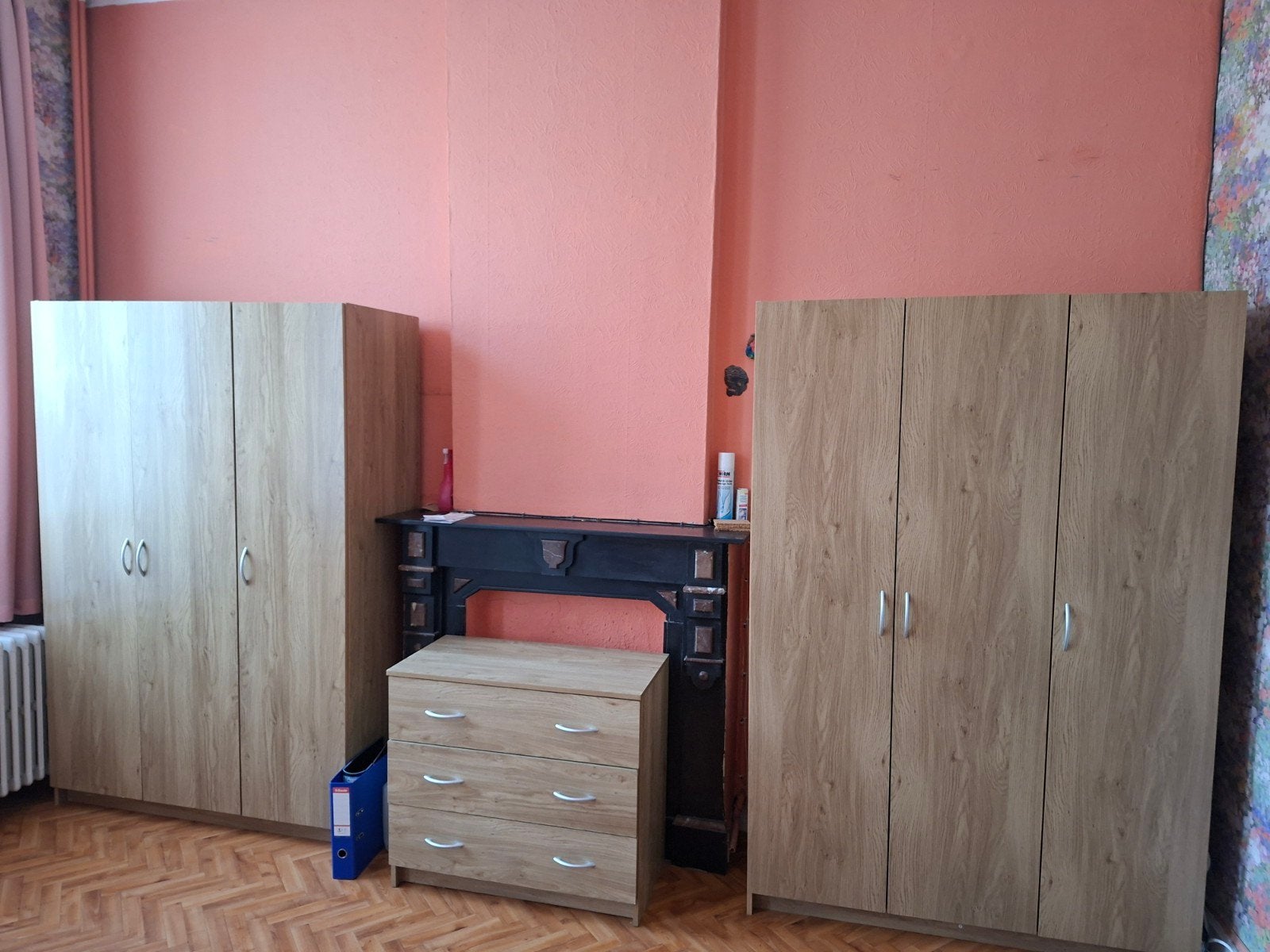 Meuble de chambre à coucher, Enlèvement