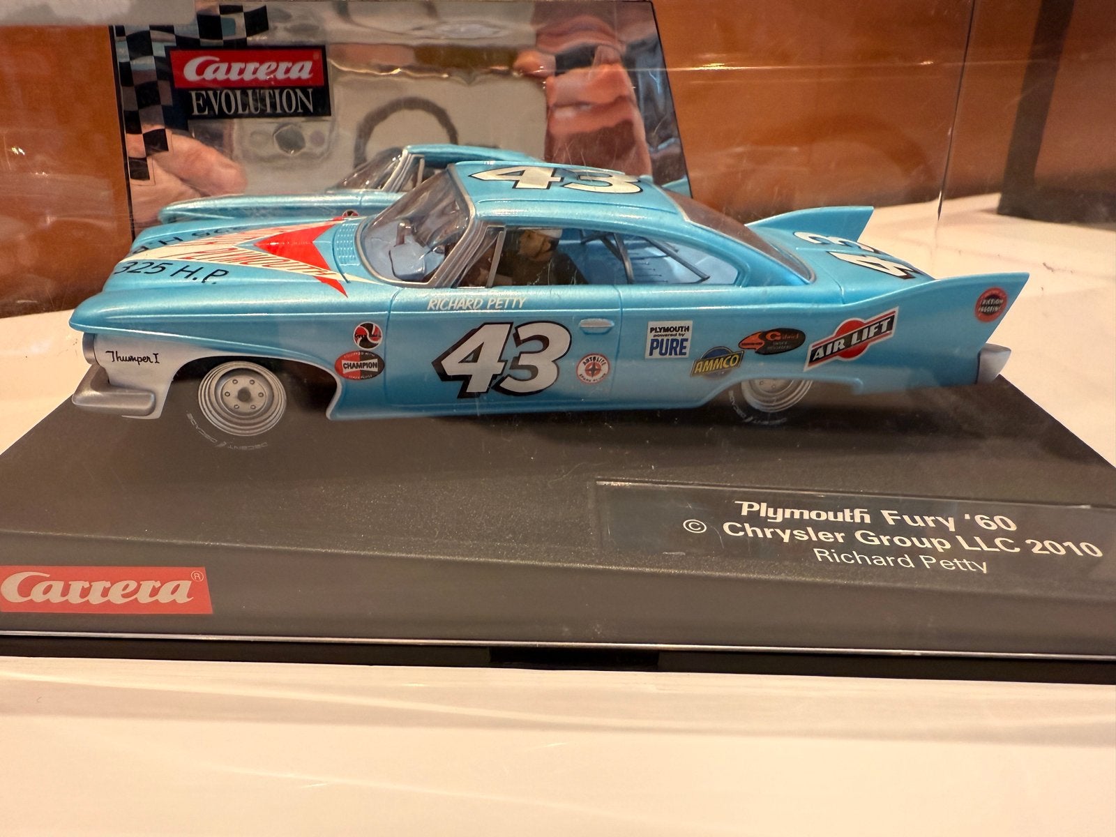 Carrera 1/32 ieme Plymouth Fury '60 LLC 2010 Richard Petty, Ophalen of Verzenden, Zo goed als nieuw