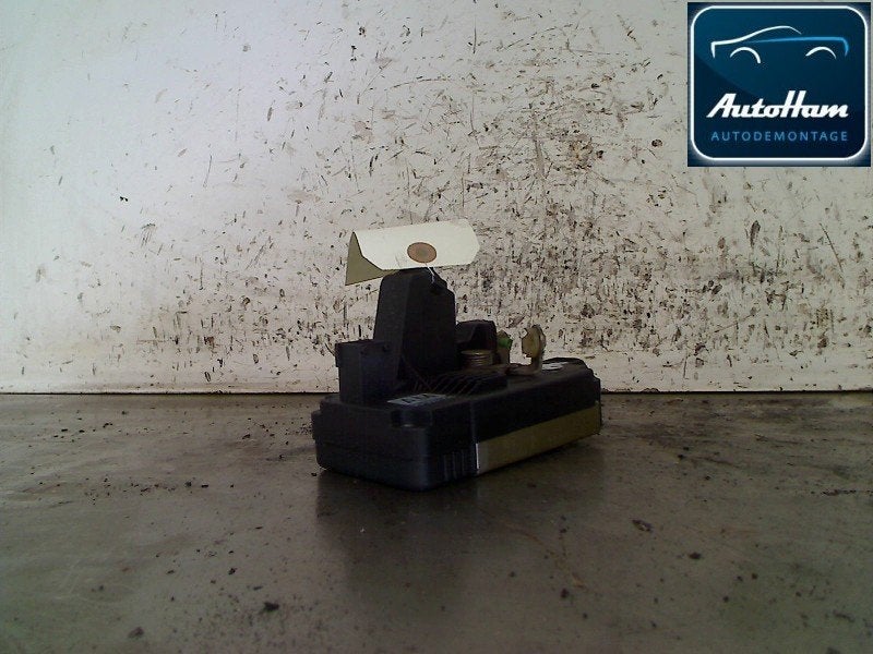 SERRURE DE PORTE RODS ARRIÈRE DROIT Vectra B Caravan (31), Utilisé, Opel