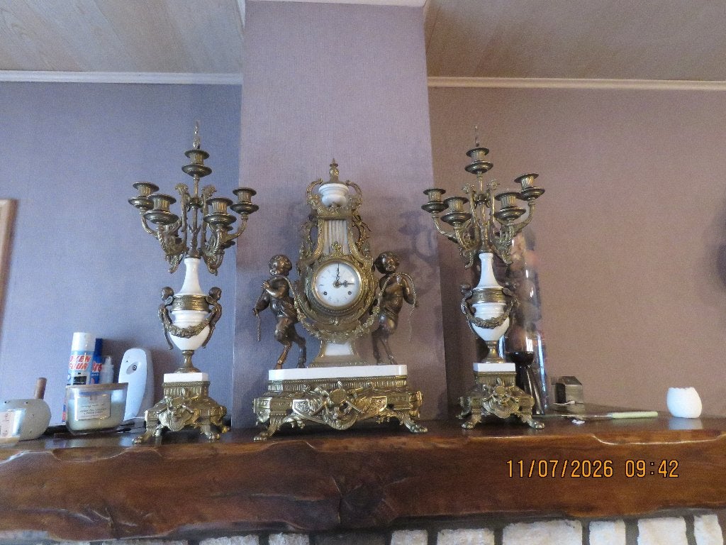 Pendule in brons of koper  werkende staat, Antiek en Kunst, Antiek | Brons en Koper, Ophalen, Brons