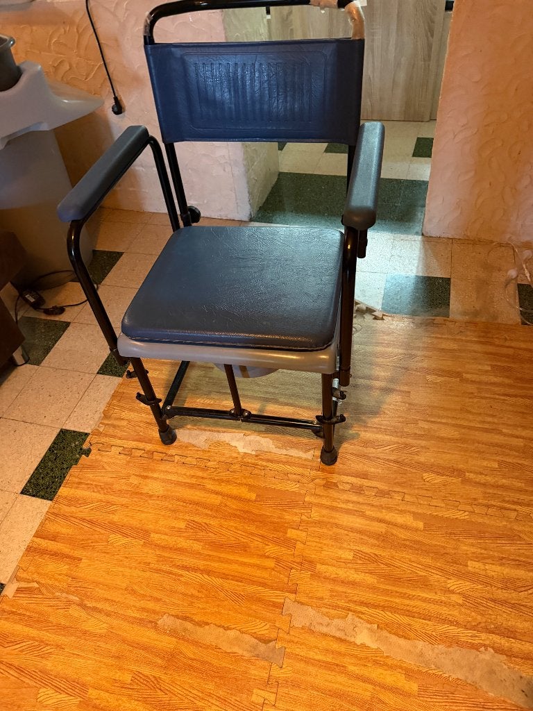 Chaise percée, Divers, Enlèvement, Comme neuf