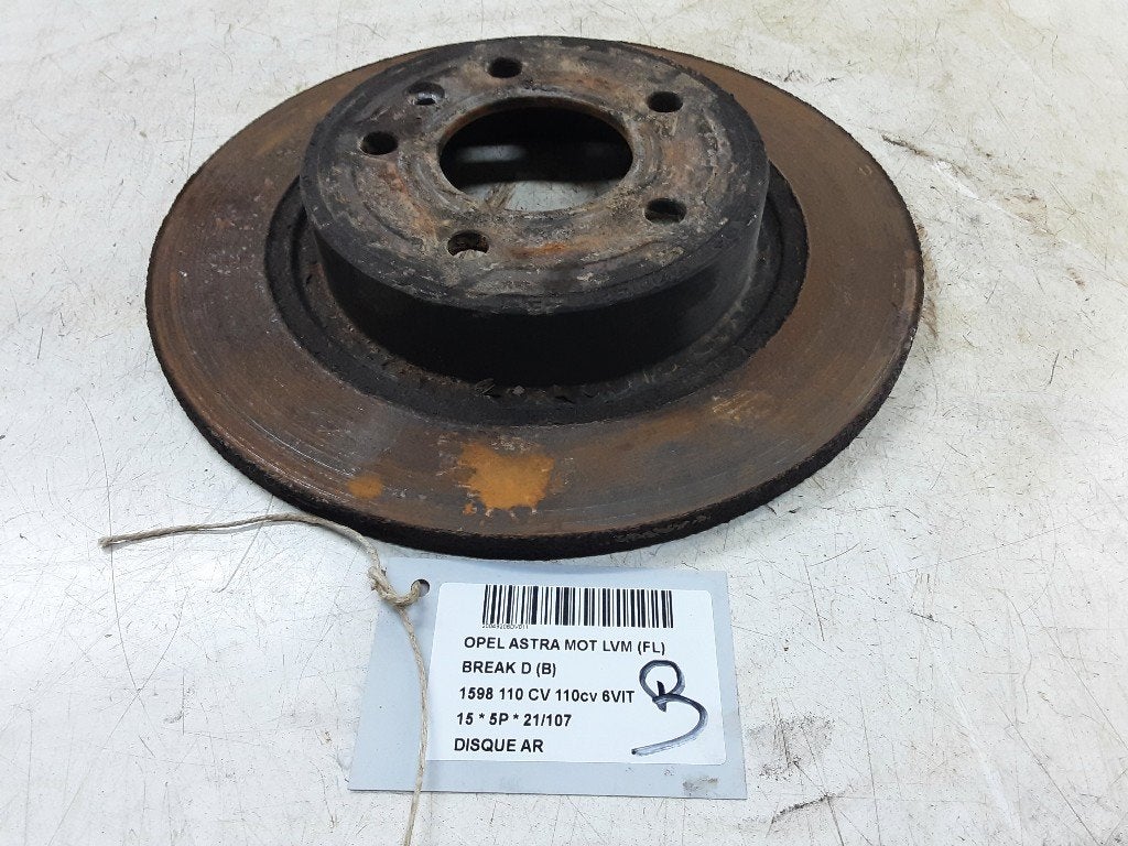 REMSCHIJF ACHTER Astra J Sports Tourer (PD8 / PE8 / PF8), Gebruikt, Opel, Opel Automobile GmbH, Kontakt-opel@opel.com